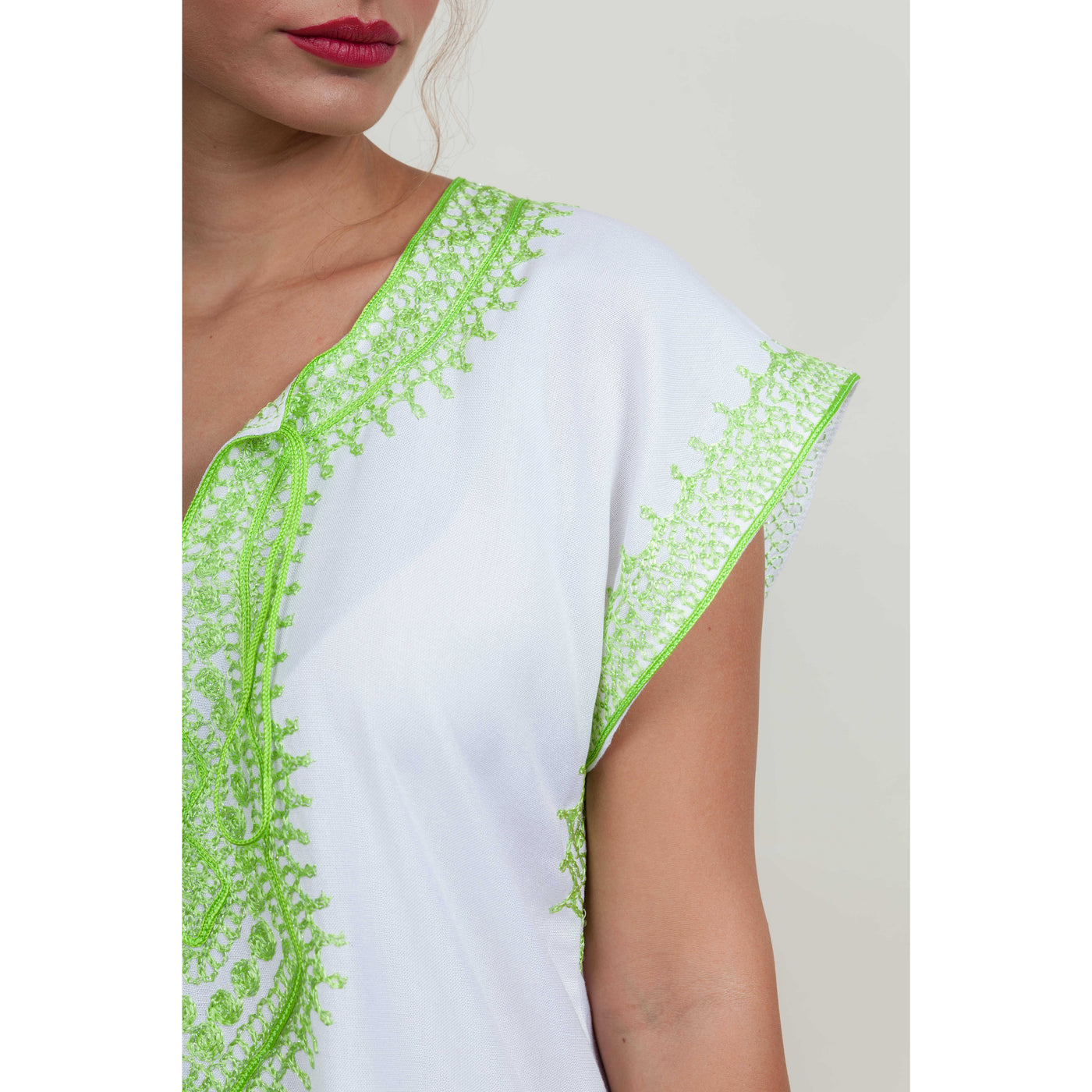 Galvia Jamila embroidery pistachio green